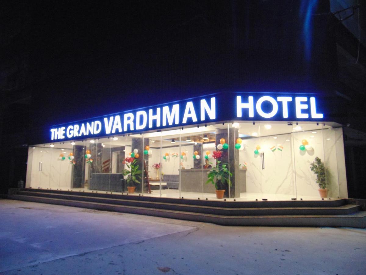 The Grand Vardhman Hotel Morbi Екстериор снимка