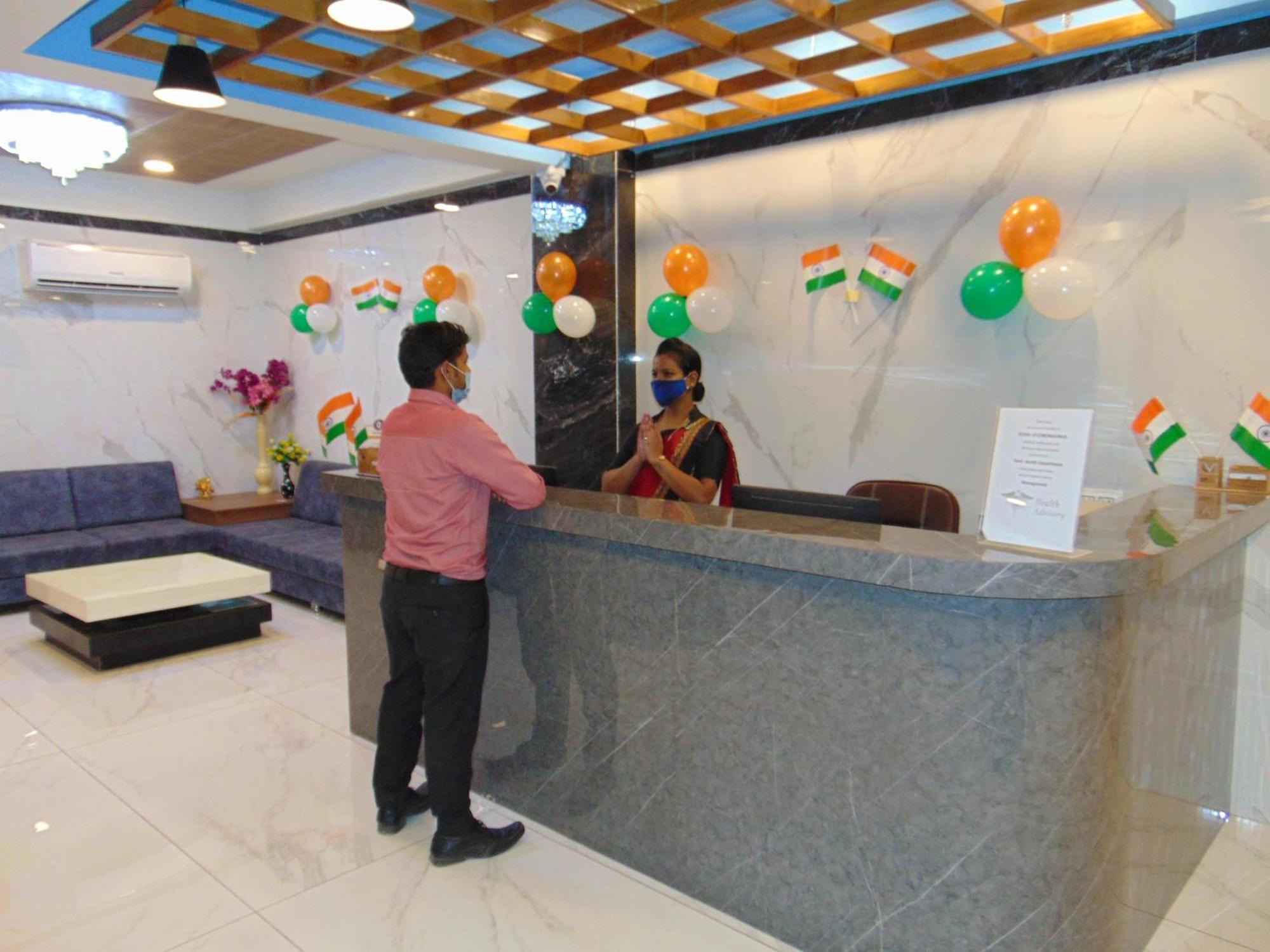 The Grand Vardhman Hotel Morbi Екстериор снимка