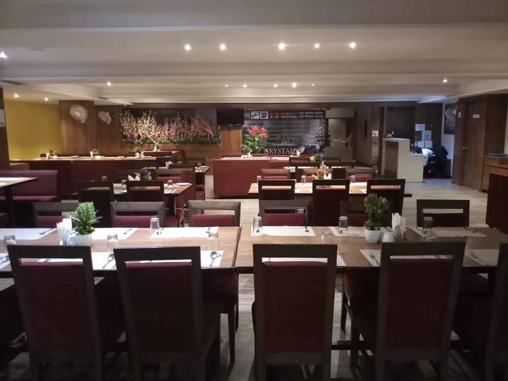 The Grand Vardhman Hotel Morbi Екстериор снимка